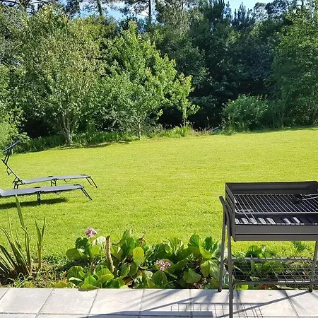 Santiago By The Sea, Entre Mar Y Campo *